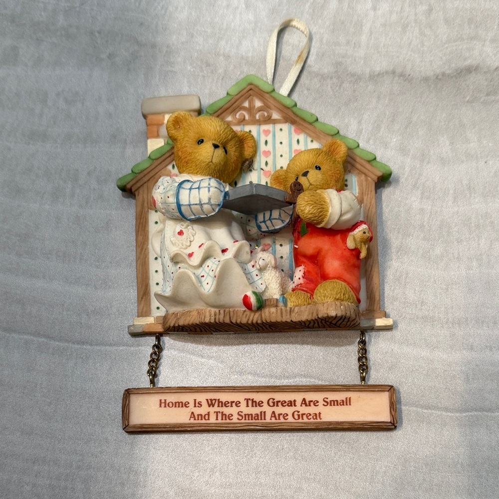 Cherished Teddies Green and Orange Home Accent